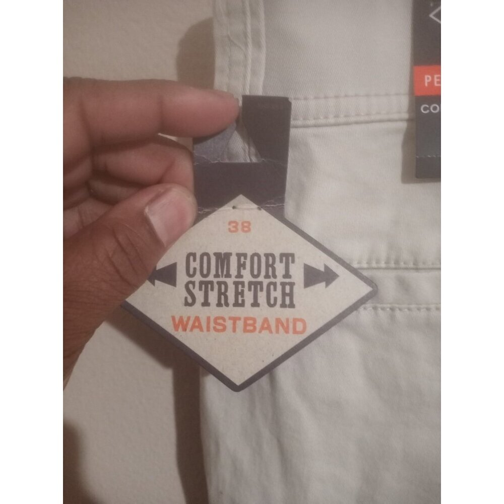 St Johns Bay Men's Performance Shorts Sz 38 Brown Comfort Stretch Flat Front New - Picture 4 of 11